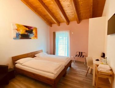 Twin Room with Private Bathroom
