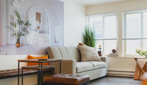 One-Bedroom Apartment