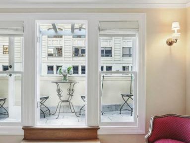 Junior Suite with Balcony