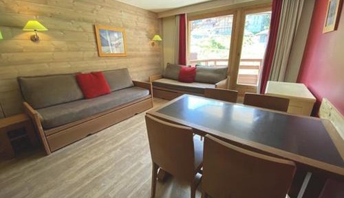 Apartment (4 Adults)