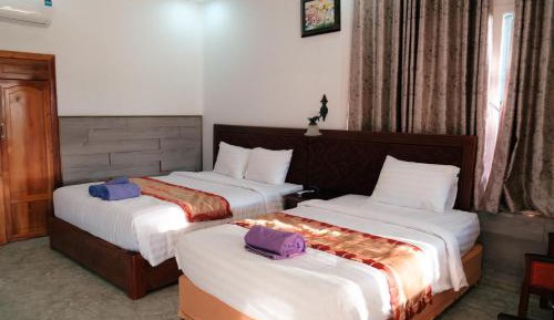 Standard Twin Room