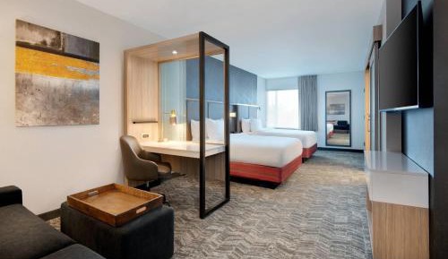 Queen Suite with Two Queen Beds and Sofa Bed