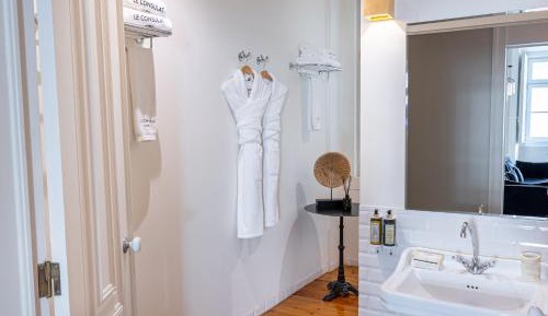 Deluxe 2 Bedroom Apartment