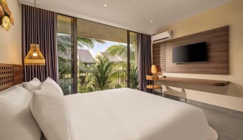 Two-Bedroom Apartment with River View