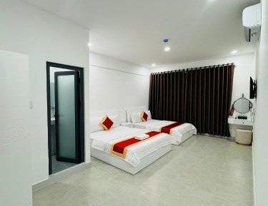 King Room with Two King Beds