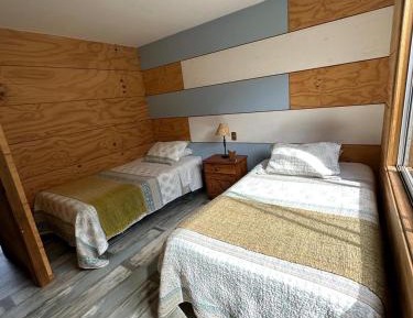 Two-Bedroom Apartment with Balcony and Sea View