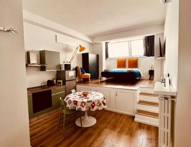 Studio Apartment