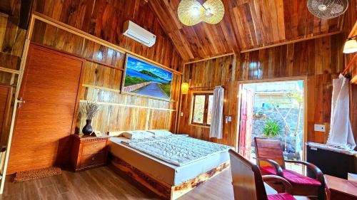 King Room with Garden View