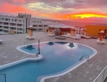 One-Bedroom Apartment with Balcony and Sea View