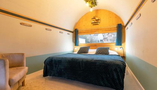 One-Bedroom Cottage