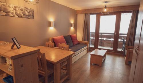 Apartment (4 Adults)