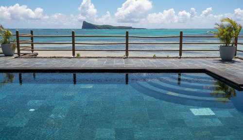 Three-Bedroom Apartment with Ocean View