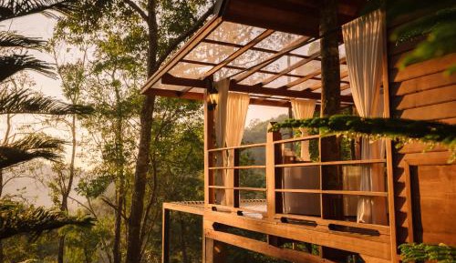 King Room with Mountain View