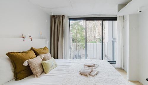 Deluxe Double Room with Bath
