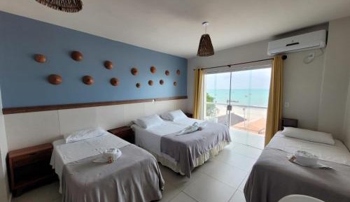 Quadruple Room with Balcony and Sea View