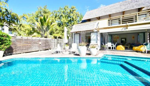 Villa - Beach Front