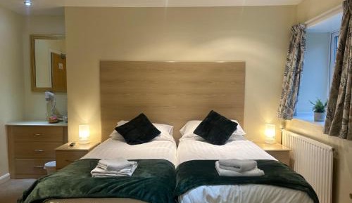 Large Twin Room
