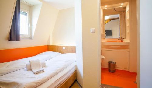 Economy Double Room (self-check-in)