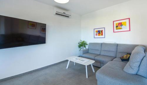 Four-Bedroom Holiday Home