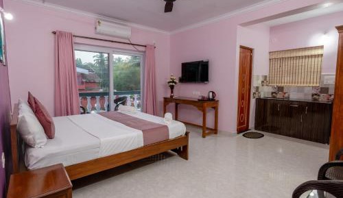 King Room with Balcony