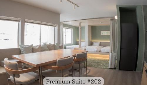 Suite with Mountain View