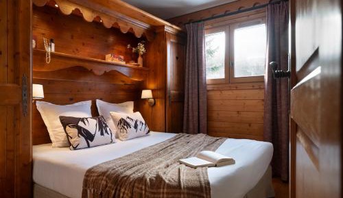 Superior Two-Bedroom Apartment (5 People)