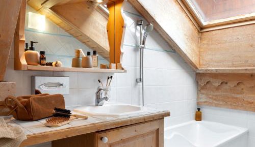 Superior Three-Bedroom Duplex Apartment (7 People)