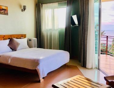 Double Room with Lake View