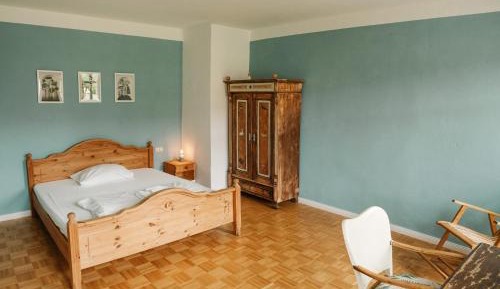Double or Twin Room with Private Bathroom