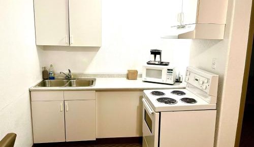 Queen Studio - Non-Smoking