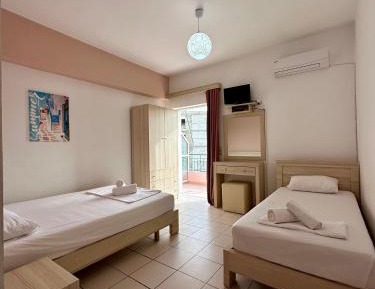Classic Triple Room