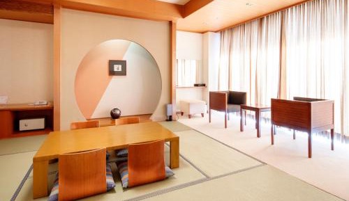 Triple Room with Shared Bathroom