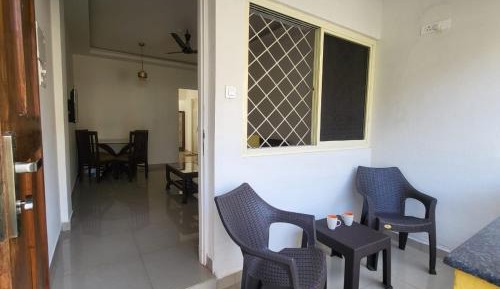 Apartment with Balcony