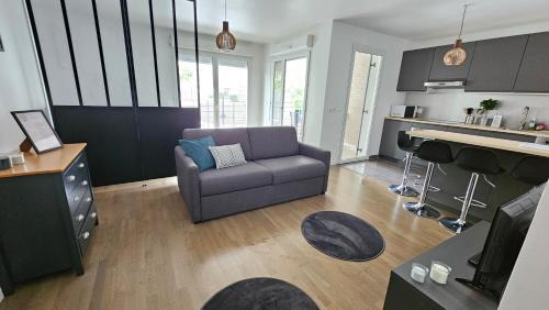 Studio with Terrace