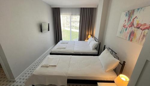 Deluxe Triple Room with Sea View