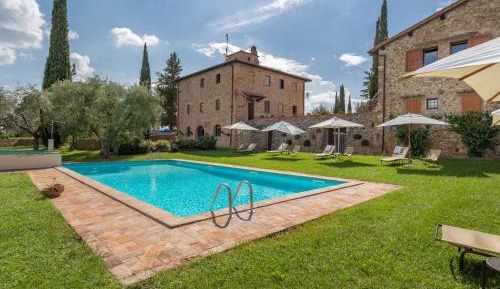 One-Bedroom Holiday Home