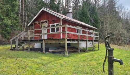 Two-Bedroom Holiday Home