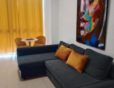 Superior One-Bedroom Apartment