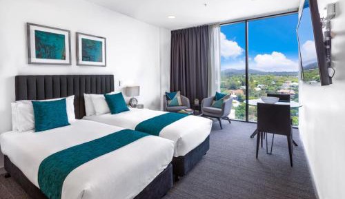 Studio King or Twin Suite