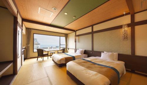 Twin Room with Tatami Area and Sea View