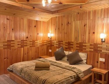 Double Room with Mountain View