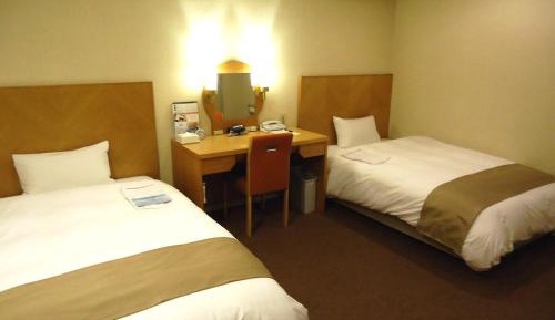 Twin Room - Non-Smoking