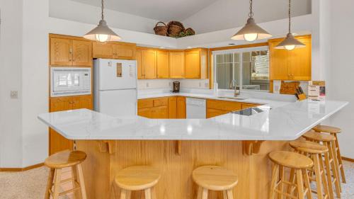 Four-Bedroom Holiday Home
