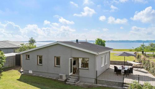 Two-Bedroom Holiday Home