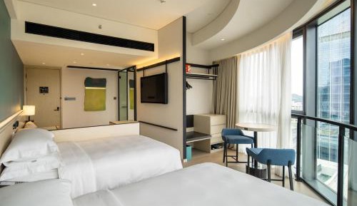 Habitat Panoramic Family Room