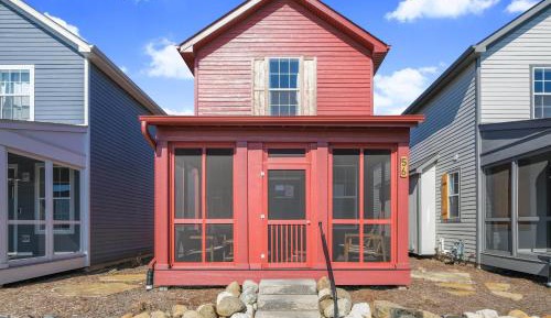 Two-Bedroom Holiday Home