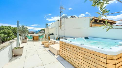 Apartment with Sea View