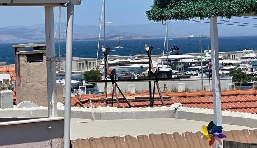 One-Bedroom Apartment with Sea View and Terrace