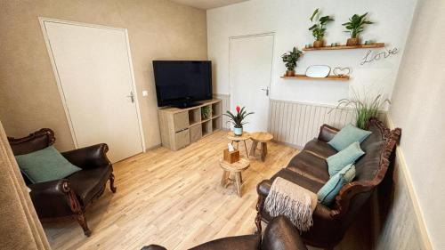 Queen Room with Garden View