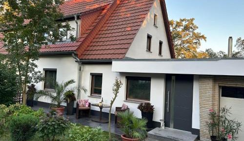 Two-Bedroom Apartment with Shower 